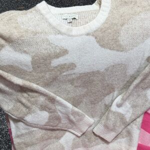 Lucky Brand Cream and Tan Crew Neck Sweater